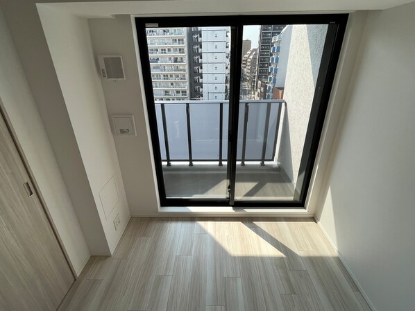 ラティエラ上野入谷の物件内観写真